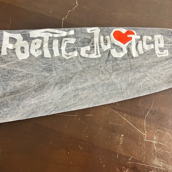 Poetic Justice Crop Top - Picture 3 of 10